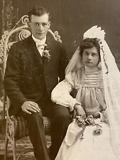 1890s OAKES NORTH DAKOTA antique cabinet card photograph WEDDING COUPLE marriage picture