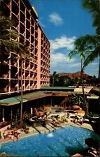 Waikiki Biltmore Terrace Honolulu Hawaii swimming pool ~ 1950-60s postcard picture