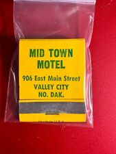 MATCHBOOK - MID TOWN MOTEL -VALLEY CITY, ND -  UNSTRUCK picture