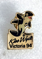 1994 Victoria Games British Columbia Klee Wyck Whale Pin NOS New picture