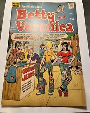 Archie’s Girls, Betty And Veronica #191 picture