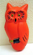 Vintage Halloween Orange Owl on Perch Cake Topper Old Store Stock picture