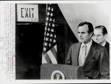 1976 Press Photo CIA director George Bush speaks after swearing-in at Washington picture