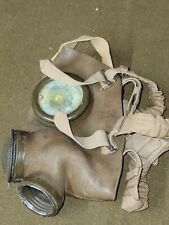 WWII Italian T.35 Gas Mask picture