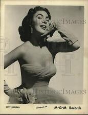 1949 Press Photo Singer Betty Madigan - hcq36097 picture
