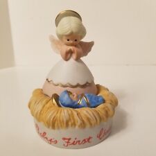Vntg Baby's First Christmas Music Box Nativity picture