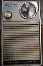 Vintage Truetone portable radio Model MIC3016A-07  picture