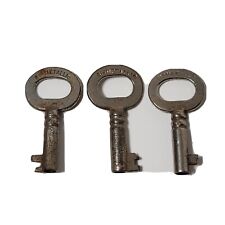 3 Small Vtg Bi-Metallic Open Barrel Antique Skeleton Keys In A Variety Of Cuts C picture