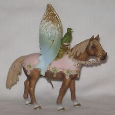 Schleich Elfen SURAH 70416 Fairy elf with wings on Horse with green parrot Bird picture