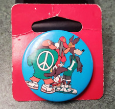 Vintage 1993 Warner Brothers Looney Tunes Basketball Space Jam Pin Button 1.75