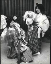 1978 Press Photo Jayni Omoto & DeAnna Yamoto will perform the Renjishi dance picture