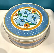 vtg round Tin Container, 1980s floral   round 7.25 inch diameter picture