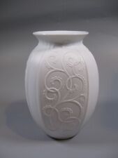 Kaiser Germany Porcelain Vase 7-1/4 picture