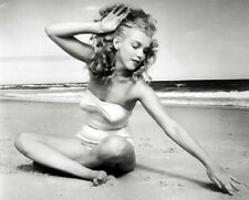 Actress and Model Marilyn Monroe at Tobay Beach Long Island 8x10 Movie Photo 152 picture