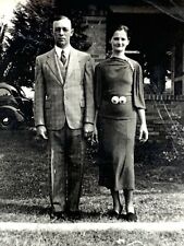 AxF) Found Photograph Deco Border Cute Couple 20-30's Dress Style Pretty Woman picture