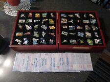 WILLABEE  WARD  50  UNITED STATES  COLLECTOR PINS + Cards W/CASE Complete picture