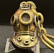 Awesome keychain Antique diving suit helmet solid bronze 33 grs fantastic piece picture