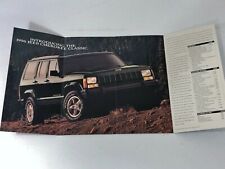 1996 JEEP CHEROKEE CLASSIC SALES BROCHURE FOLDER IN EXCELLENT CONDITION picture