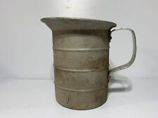 Vintage Wear-Ever #5262  Large Pour Pitcher Made In the USA Awesomeness picture