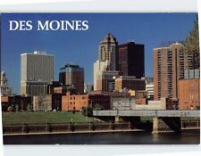 Postcard Des Moines Iowa USA picture