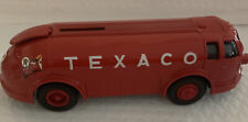 ERTL 1934 Texaco Diamond T Tanker Locking  bank picture