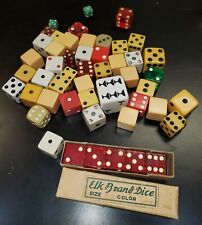 50 VINTAGE MIDCENTURY MODERNIST BAKELITE & OTHER EARLY PLASTIC DICE LOT tuvi picture