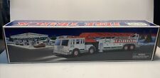 2000 HESS FIRE TRUCK NEW IN THE BOX picture