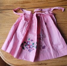 ADORABLE VINTAGE HALF APRON PINK FLORAL & BUTTERFLY WITH POCKET Super Clean picture