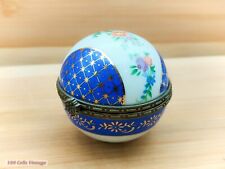 Round French Style Floral Porcelain Vintage Pill/Trinket/Jewellery Box -cma picture