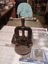 Vintage Hollands No 398 Erie Pa Clamp Mount Pipe Vise picture
