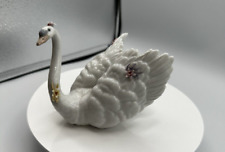 Lladro “White Swan With Flowers” #6499 Figurine RETIRED picture