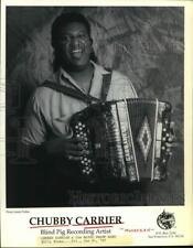 1997 Press Photo Musician Chubby Carrier with his instrument - hcp27519 picture
