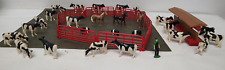 ERTL Farm Country Fence Feeder Cows Pigs Horses Farmer 1/64 picture