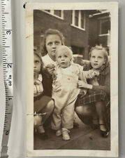 1930s old vintage photo 1930s Dallas Sisters with sweet baby vernacular snapshot picture