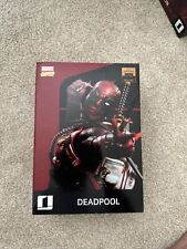 Marvel Comics Deadpool Deluxe BDS Art Scale 1/10 Statue X-men Iron Studios picture