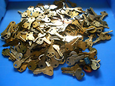 4 lbs of Misc Used Cut Keys, House, Car? padlock etc some still on keyrings (#1) picture