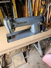 Singer 281-141 Industrial Sewing Machine, clutch motor, K leg table, working picture