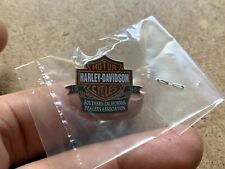 1995 HARLEY DAVIDSON MOTORCYCLES SOUTHERN CALIFORNIA DEALERS SCREW BACK PIN picture