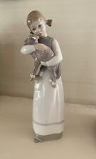 Lladro GIRL WITH LAMB vintage (1974-1977) glossy porcelain figurine picture