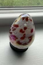 Vtg Art Solid Glass Egg  Black Stand Iridescent Magenta/white Unmarked Confetti picture