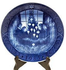 Vintage 1983 Royal Copenhagen Blue Plate Kai Lange Merry Christmas Collectible picture