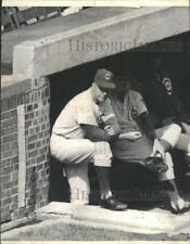 1964 Press Photo Bob Kennedy Cubs Game picture
