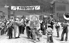 Silverton Colorado CO Labor Day Parade Reprint Postcard picture