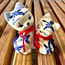 Elesva Holland Pair of Love Cats Blue White Delft Vintage Ribbon Cat Figurines picture