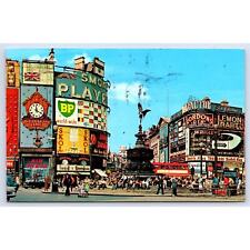 Postcard UK England London Piccadilly Circus c1967 color photochrome VTG -00289 picture