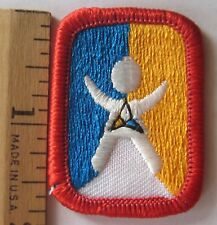 Girl Scout 1983-1996 Senior TUNE INTO WELL-BEING Interest Project Patch Badge IP picture