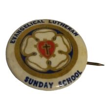 Vtg evangelical Lutheran Sunday school Button Pin Religious picture