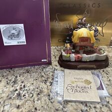 WDCC Disney Enchanted Places White Rabbit's House Alice In Wonderland in Box COA picture