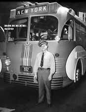 Working In The USA/1936 NEW YORK CITY BUS DRIVER/4x6 B&W Photo Reprint picture