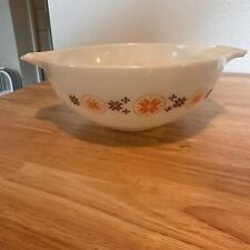 Vintage  Town and Country Pyrex Bowl 4qt picture